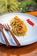 The Hawk's Nest Resort