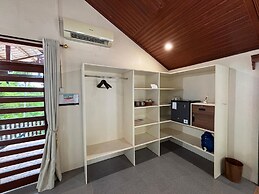 The Hawk's Nest Resort