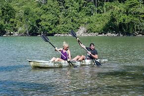 The Hawk's Nest Resort