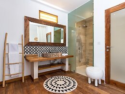 Villa Metisse by Villa Finder