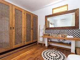 Villa Metisse by Villa Finder