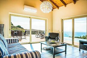 Villa Louloudia