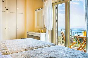 Villa Louloudia