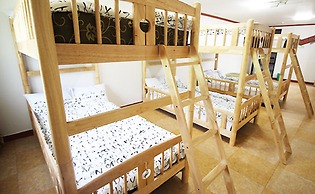 THE RED HOUSE - Hostel