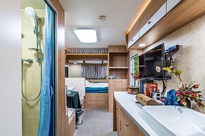 MovingCastle RV Camping