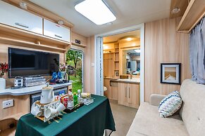 MovingCastle RV Camping