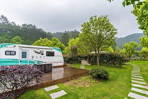 MovingCastle RV Camping