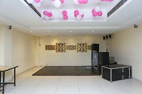 FabHotel The Townhouse