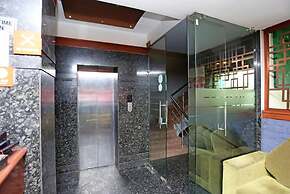 FabHotel The Townhouse