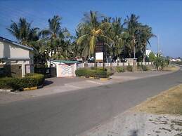 Glory Holiday Resort