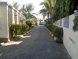 Glory Holiday Resort