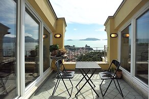 Il Golfo Artisti e Poeti Villa Thea