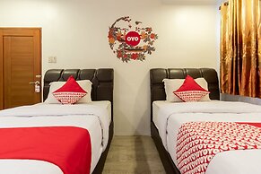 OYO 619 Naufal Guest House Syariah