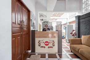 OYO 619 Naufal Guest House Syariah