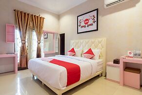 OYO 619 Naufal Guest House Syariah