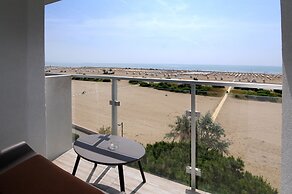 Marina Palace Hotel
