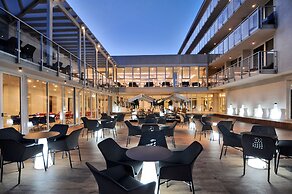 Marina Palace Hotel
