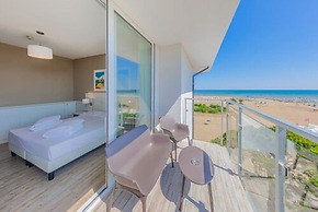 Marina Palace Hotel