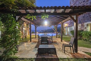 Villa Torba Bay by EvTatilim