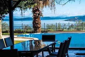 Villa Torba Bay by EvTatilim