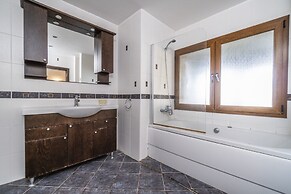 Villa Torba Bay by EvTatilim