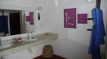 Kusini Beach Cottages