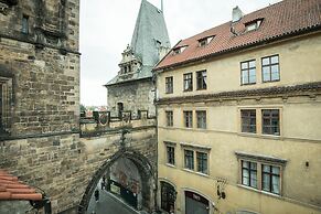 Charles Bridge Economic Hostel