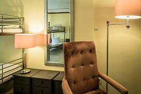 Charles Bridge Economic Hostel