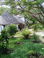 Diani Banda Cottages