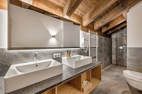 AlpenParks Hotel & Apartment Arlberg Warth