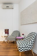 Bright & Modern on Top Location