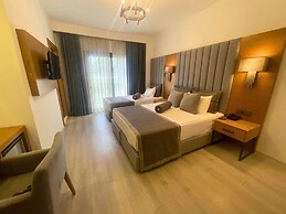 Ruwais Hotel