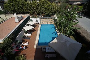 Ruwais Hotel