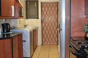 Africa Emerald at 47 Petronella