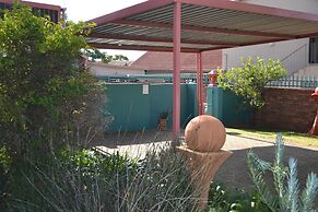 Africa Emerald at 47 Petronella