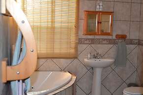 Africa Emerald at 47 Petronella