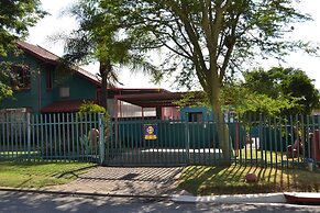 Africa Emerald at 47 Petronella