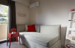 Elaia Luxury Suites Lagonissi