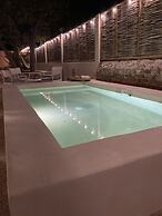 The Mantarraya Outpost Bed & Breakfast