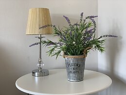 Eskdaill Place Apartment