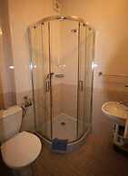 Hotel Bor