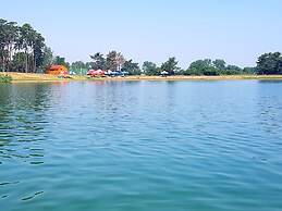 Hotel Bor