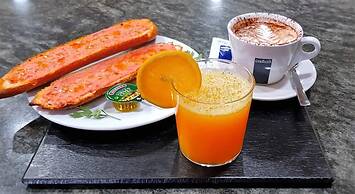 Ashotels Monreal Del Campo