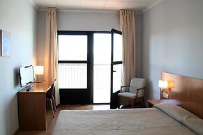 Ashotels Monreal Del Campo