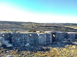 Ashotels Monreal Del Campo