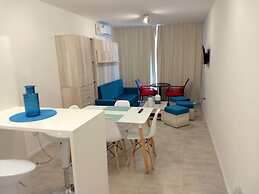 Independencia 1302 6E by HB