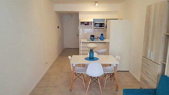 Independencia 1302 6E by HB