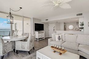 Lovers Key Resort 504