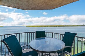 Lovers Key Resort 504