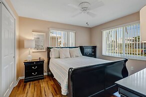 SE Cape Coral Pool Home With Boat Dock